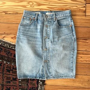Levis Mom Denim Skirt